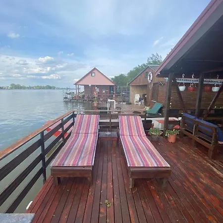 D Moll Splav Holiday home Belgrade